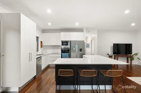 Property photo of 43 Boogard Place Clagiraba QLD 4211