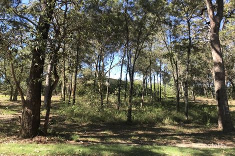 13 Cathy St, Macleay Island, QLD 4184