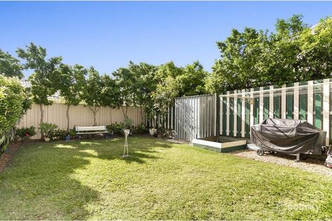 Property photo of 6/22 Cola Crescent Wynnum West QLD 4178