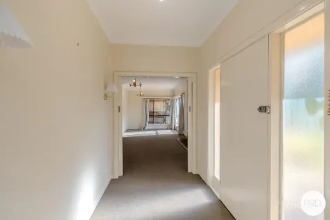 Property photo of 4 Belar Street Dareton NSW 2717