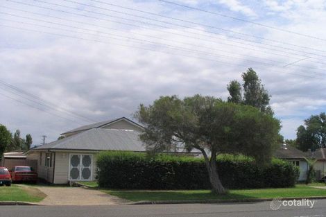 Property photo of 39 Queen Street Lake Illawarra NSW 2528