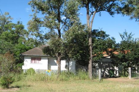 60 East St, Esk, QLD 4312