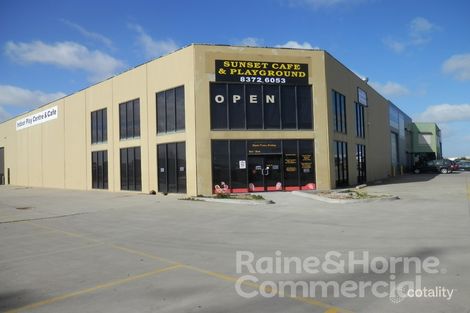 38-42 Westwood Dr, Ravenhall, VIC 3023