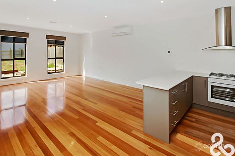 Property photo of 2/33 Martin Street Thornbury VIC 3071
