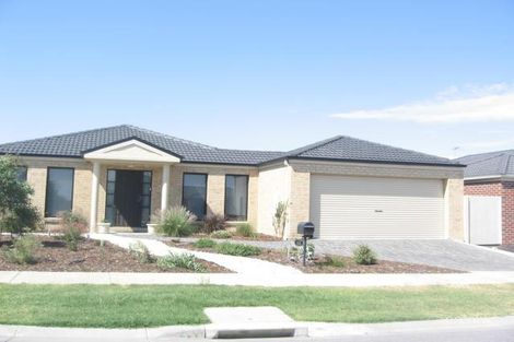 13 Webster Ct, Carrum Downs, VIC 3201