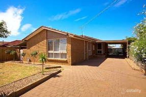 25 Roscrea Rd, Melton, VIC 3337