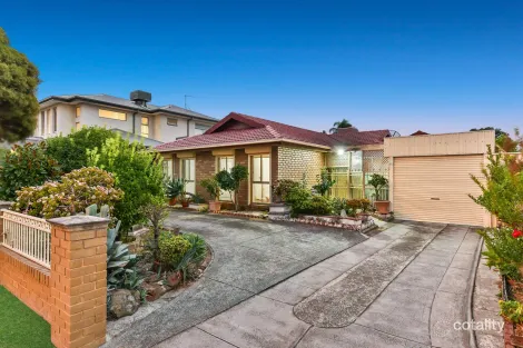 Property photo of 377 Cheltenham Road Keysborough VIC 3173