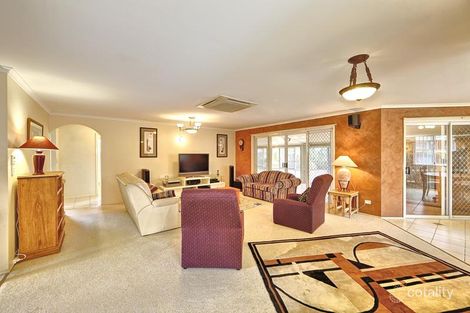 Property photo of 27 Berghofer Drive Kepnock QLD 4670