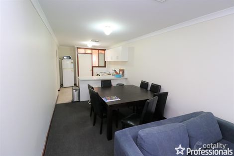 Property photo of 12/2 Glastonbury Road Armadale WA 6112