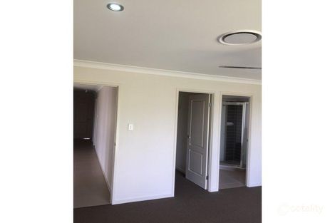 Property photo of 56 Bronco Crescent Gracemere QLD 4702