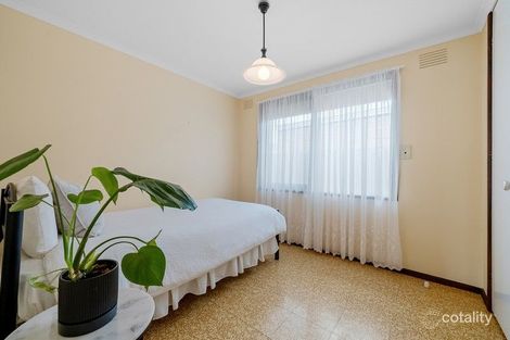 Property photo of 27 Osborne Avenue Gladstone Park VIC 3043