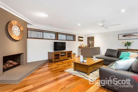 Property photo of 2 Constable Court Scoresby VIC 3179