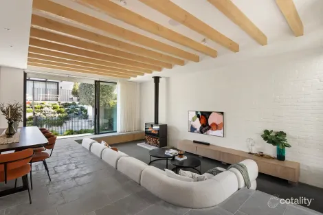 Property photo of 40 Goldsmith Street Elwood VIC 3184