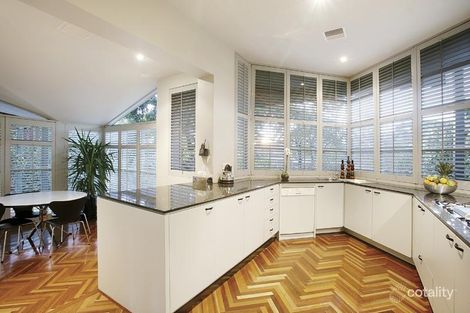 Property photo of 11 Royal Crescent Camberwell VIC 3124
