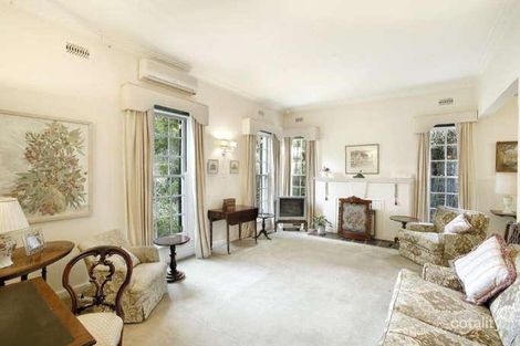Property photo of 122-124 Elizabeth Street Kooyong VIC 3144