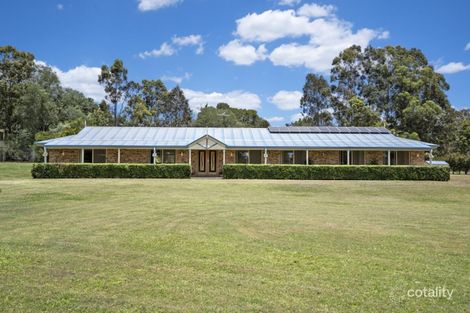 4 Stanley Robinson Ct, Camp Mountain, QLD 4520