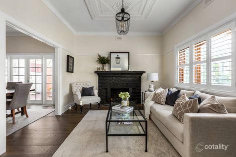 Property photo of 10 Hilltop Avenue Glen Iris VIC 3146