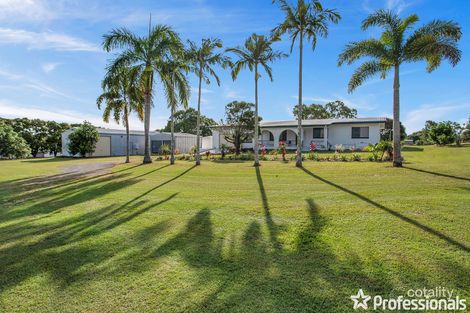 897 Sarina Beach Rd, Sarina Beach, QLD 4737