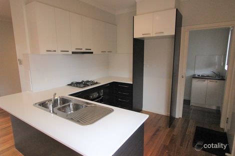 Property photo of 2/7 Winifred Street Oak Park VIC 3046