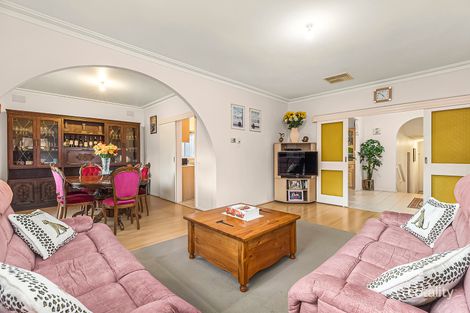 Property photo of 18 Rosemar Circuit Viewbank VIC 3084