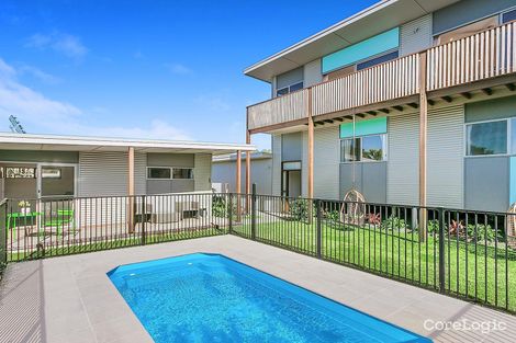 Property photo of 34 Yalla Kool Drive Ocean Shores NSW 2483