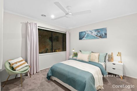 Property photo of 1 Berkshire Place Narre Warren South VIC 3805
