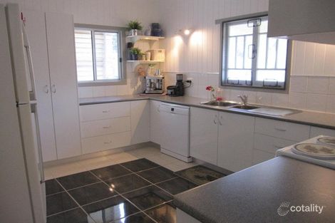 Property photo of 6 John Street Crows Nest QLD 4355