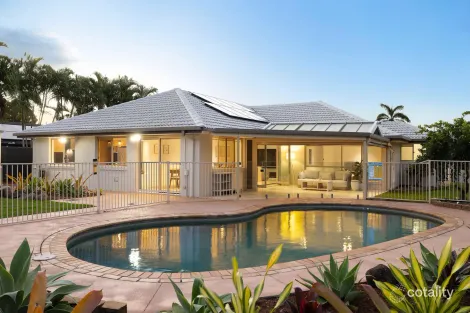 Property photo of 61 Monterey Keys Drive Helensvale QLD 4212