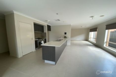 Property photo of 47 Donnelly Circuit South Morang VIC 3752