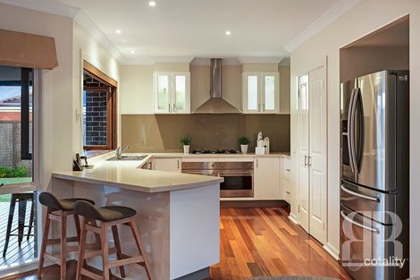 Property photo of 3 Packard Street Berwick VIC 3806