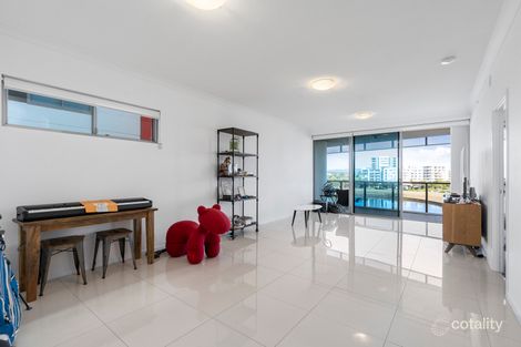 Property photo of 3303/25-31 East Quay Drive Biggera Waters QLD 4216