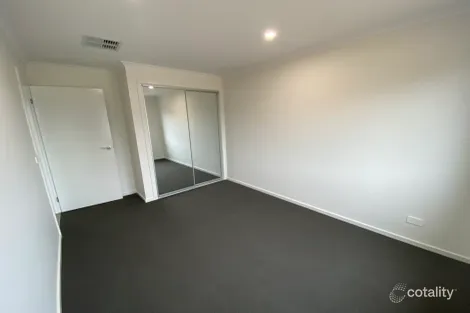 Property photo of 70 Windlass Avenue Mooroopna VIC 3629