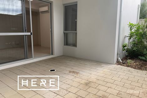 Property photo of 2/120 Surrey Road Rivervale WA 6103