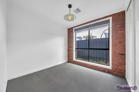 Property photo of 2/5 Margaret Street Werribee VIC 3030
