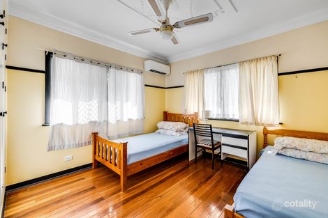 Property photo of 6 Vera Street Newtown QLD 4350