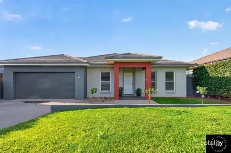 16 KURRAJONG RD, GUNNEDAH, NSW 2380