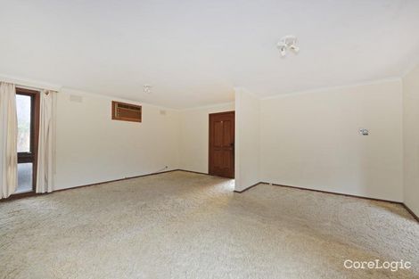 Property photo of 1/4 Kingsley Grove Mount Waverley VIC 3149