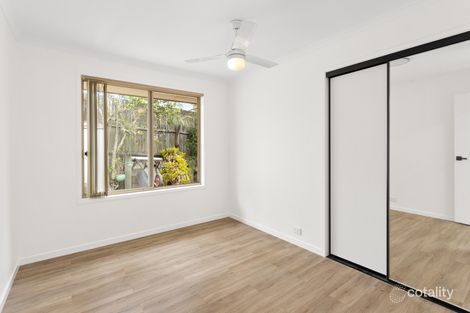 Property photo of 12 Edgeworth Place Helensvale QLD 4212