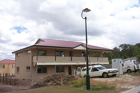Property photo of 16 Fig Tree Close Mackenzie QLD 4156