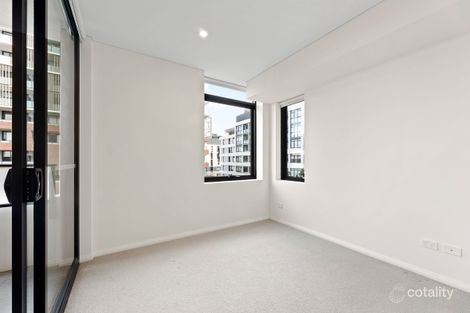 Property photo of 423/10 Village Place Kirrawee NSW 2232