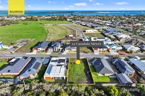 13 Cassinia St, Inverloch, VIC 3996