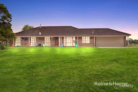 Property photo of 105 Pound Road Bunyip VIC 3815