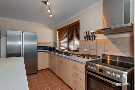 Property photo of 38 Eakins Crescent Wandina WA 6530