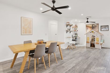 Property photo of 12 Edgeworth Place Helensvale QLD 4212