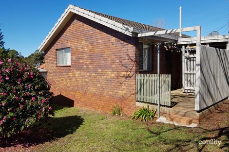 2/111 South St, Centenary Heights, QLD 4350