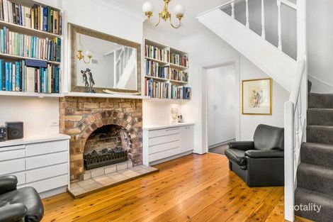 11 Euroka St, North Sydney, NSW 2060