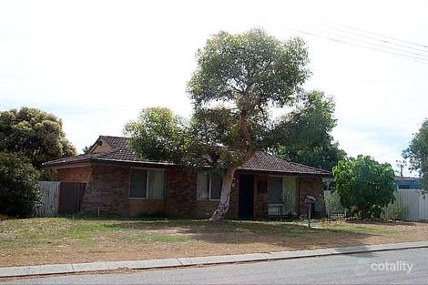 Property photo of 2 Puffin Close Rockingham WA 6168