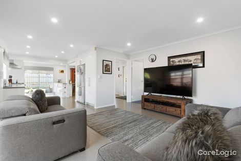 Property photo of 2 Immerset Drive Chelsea Heights VIC 3196