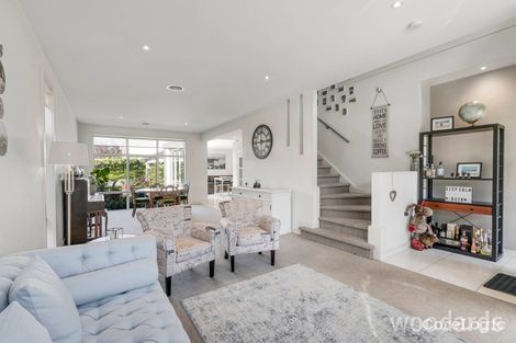 Property photo of 23 Lansdowne Circuit Mulgrave VIC 3170