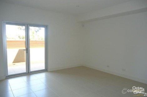 Property photo of 19 Swans Place St Clair SA 5011